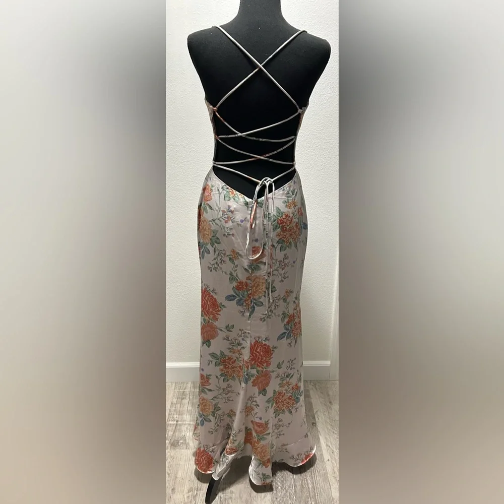Dress Forum Floor Length Formal Dress - Medium - Multicolored - NWT